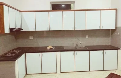Tủ chén nhôm kính treo tường