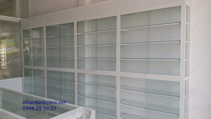 Tủ kính bán hàng loại nhỏ 1