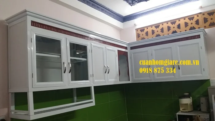 Tủ kệ bếp nhôm kính tiến cường 5