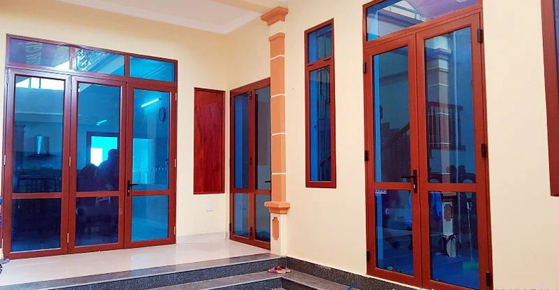 Cửa hàng nhôm kính tân bình 1