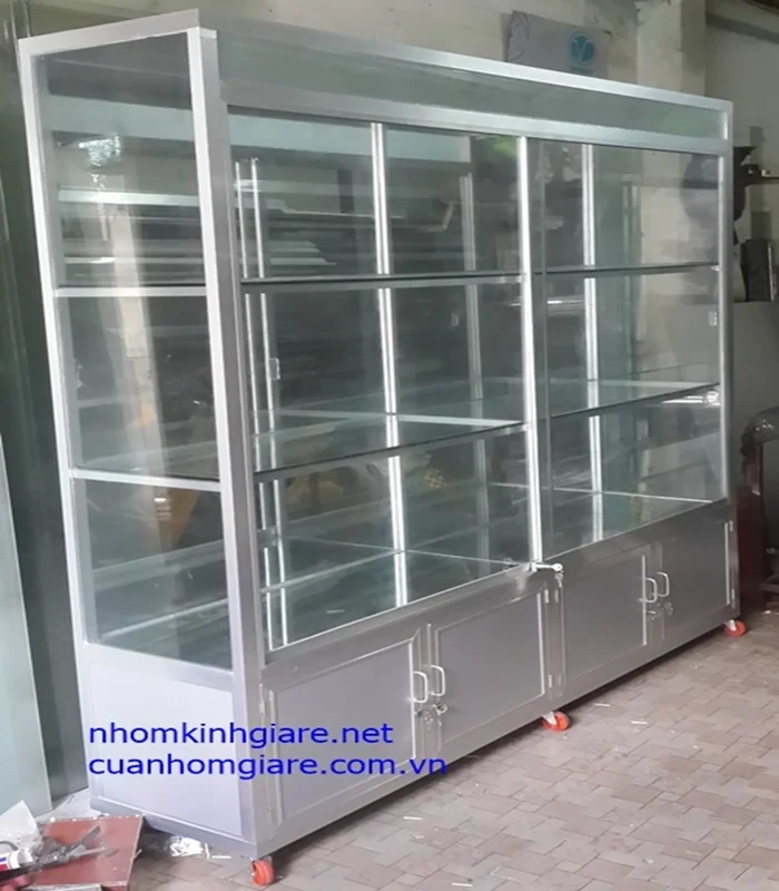 Tủ kiếng bán hàng 2