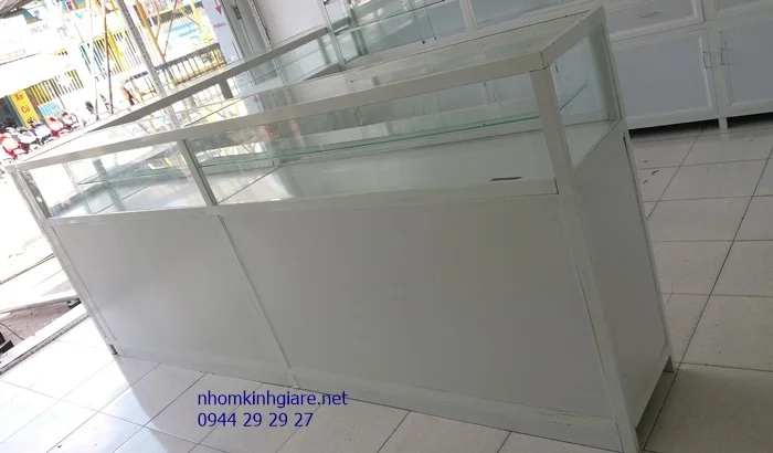 Đóng tủ thuốc tây 2