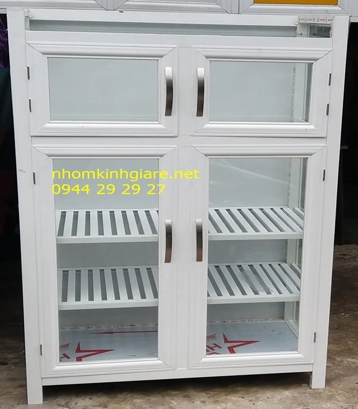 Tủ nhôm kính để chén đĩa 2