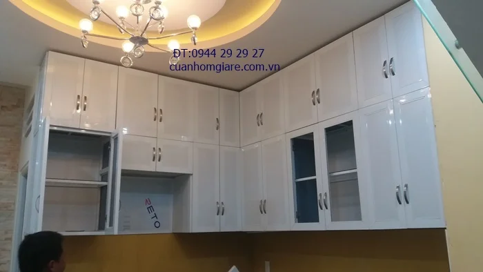 cac-mau-tu-bep-nhom-kinh-dep-2.ipg