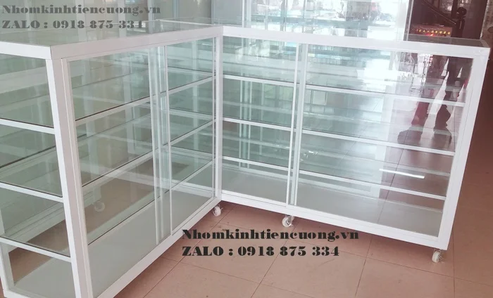 Tủ Kính Bán Hàng Tp Hồ Chí Minh Ưng Ý Tới Từng Chi Tiết 2