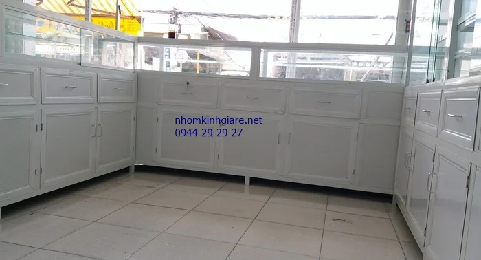 Mua tủ thuốc tây 1