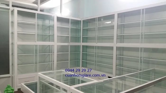 Địa chỉ chuyên đóng tủ thuốc tây 2