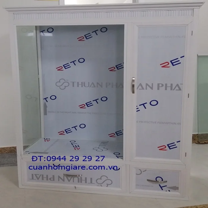Tủ đựng quần áo bằng nhôm kính 3
