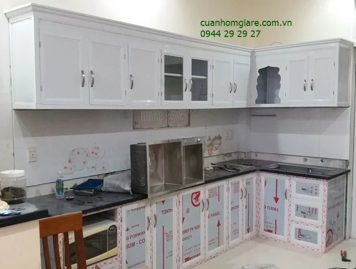Tủ bếp nhôm kính Gò Vấp 2