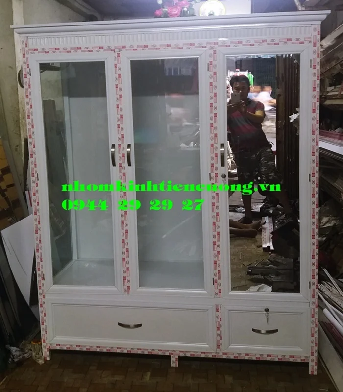 Tủ quần áo khung nhôm kính 3