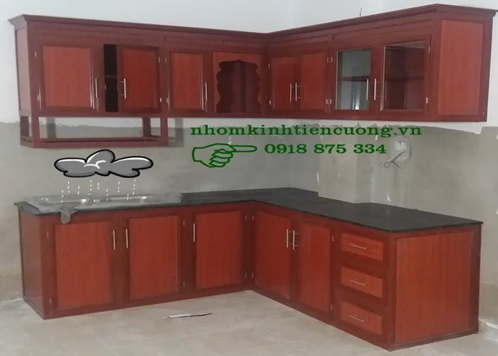 Tủ bếp bằng nhôm kính cao cấp 1