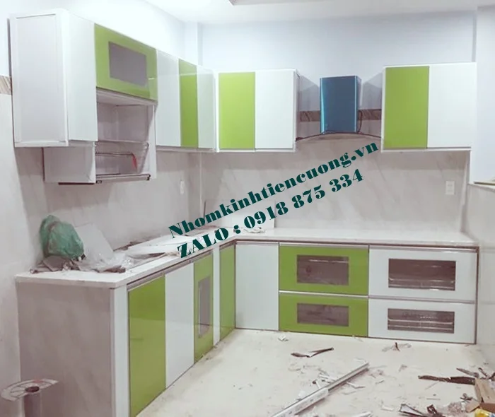 Tủ bếp nhôm kính giá rẻ tphcm 1