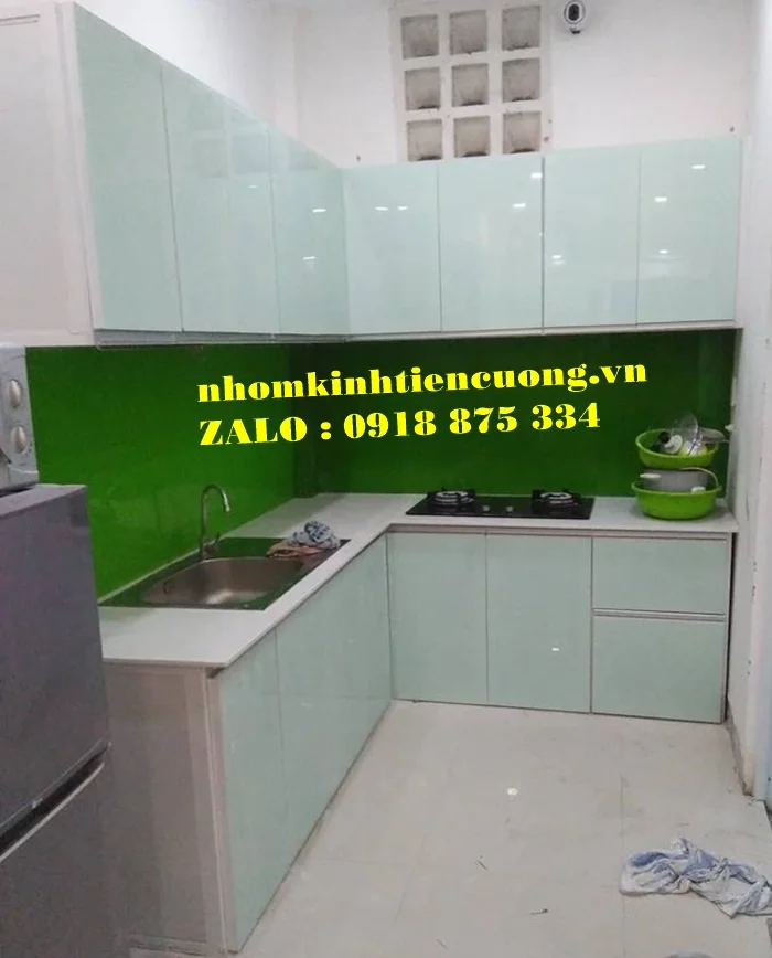 tủ bếp nhôm kính quận 7 2