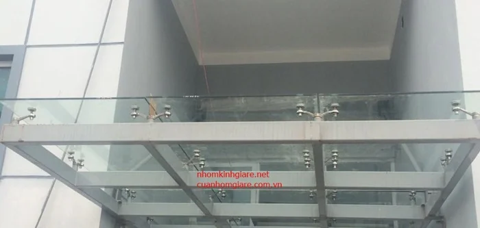 Mái kính giếng trời 3