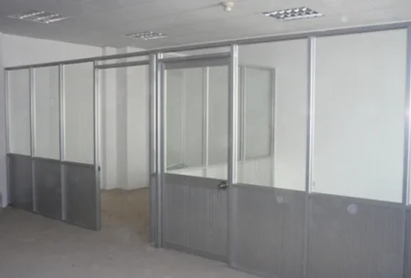 Vách ngăn phòng ngủ nhôm kính 4