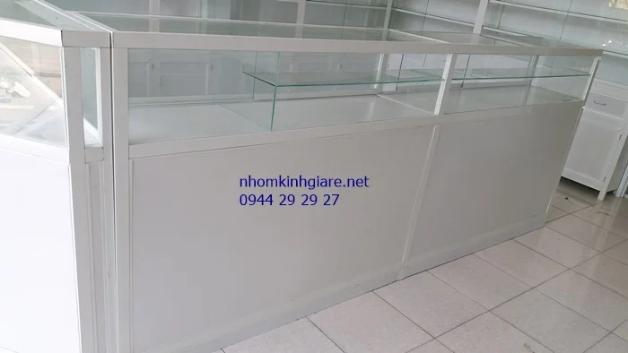 Tủ thuốc tây đẹp 9