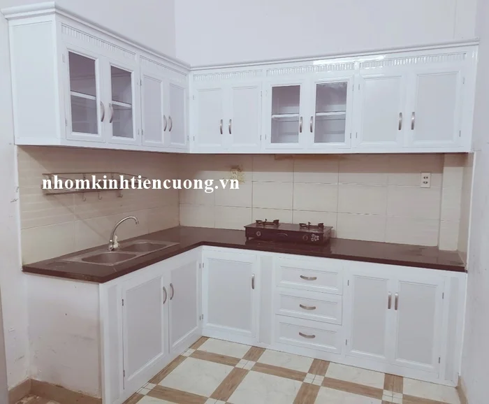 Tủ bếp nhôm kính 1